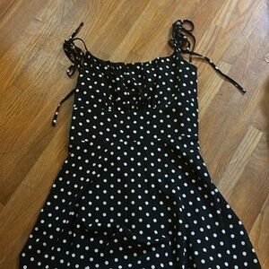black dress with pokodots size large